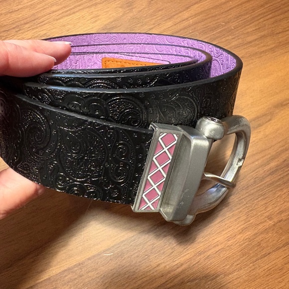 Gorgeous Robert Graham tooled leather belt - size 50/52 - Picture 1 of 7